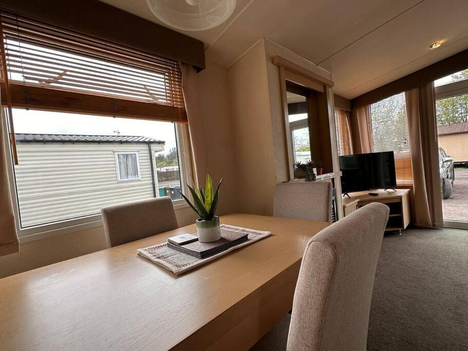 Swift Moselle 2 Bedroom Parkhome - Uddingston, Glasgow Eksteriør bilde